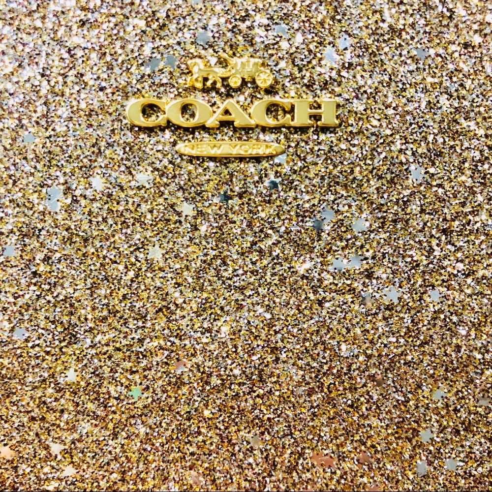 🆕Coach | Wristlet Bag - Picture 7 of 7